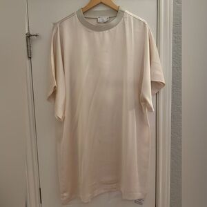 ASOS Satin Oversized T-Shirt Mini Dress – Ivory | Size US 10 | NWT